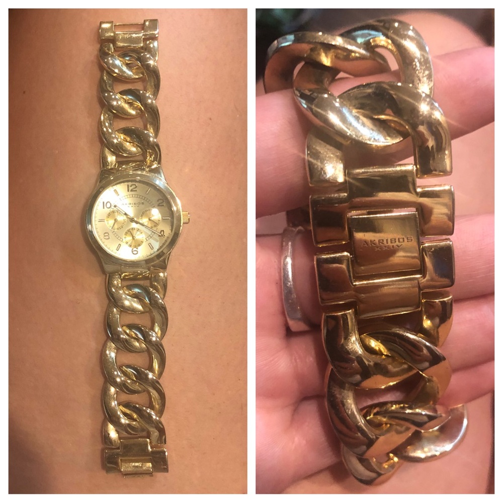 Women’s Gold tone Watch